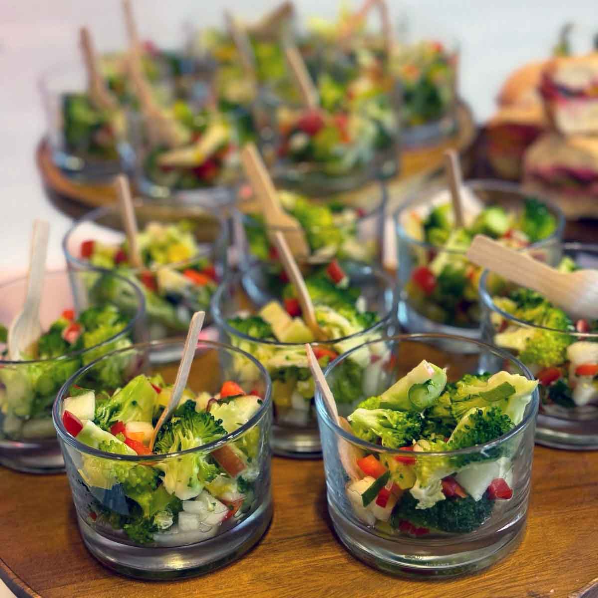 Apfel- Brokkoli- Salat